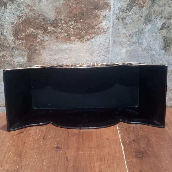 Scalloped Edge Metal Container Rectangular Planter - Picture 3 of 8